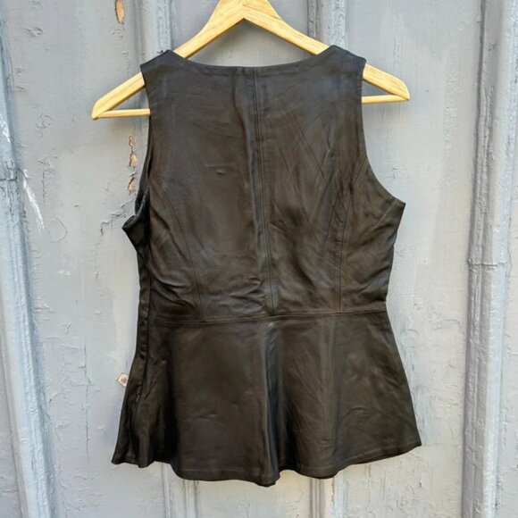 Banana Republic Monogram Leather Peplum too, BNWT, size 4 - Picture 2 of 6